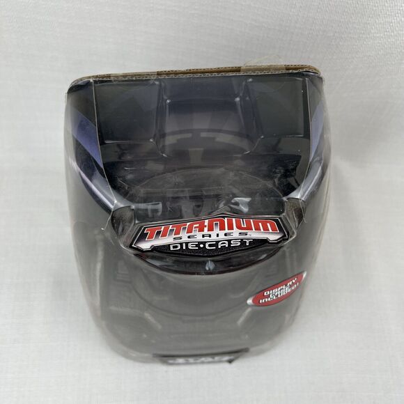 Hasbro 2005 Star Wars Titanium Series Darth Vader Display Case Poseable Helmet - Picture 4 of 7